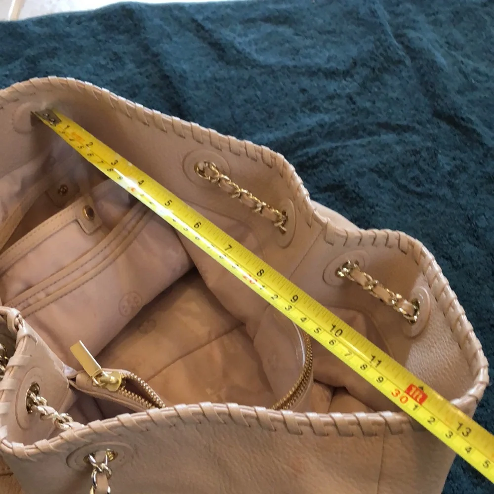 Tory Burch stamped logo, pebbled leather creamy pink braided top & chain handbag